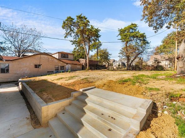 1203  Forester Drive , Dallas Texas 75216