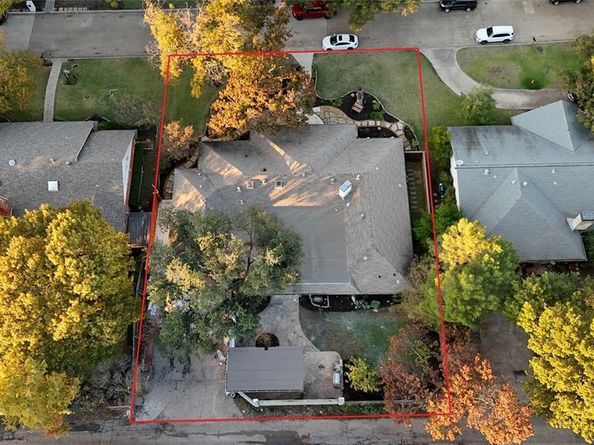 7736  Woodstone Lane , Dallas Texas 75248