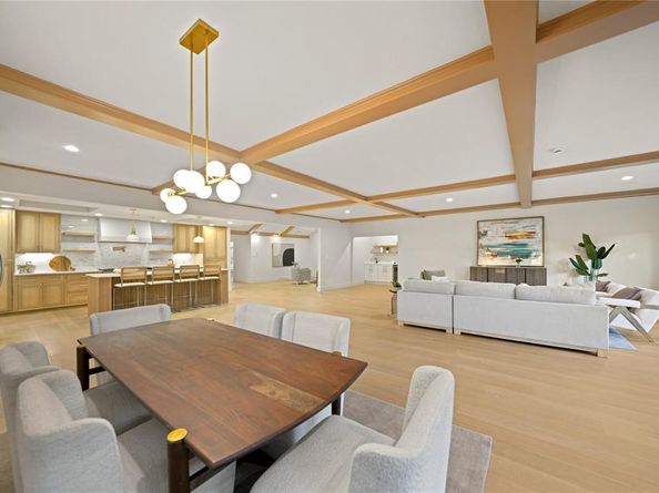 7736  Woodstone Lane , Dallas Texas 75248