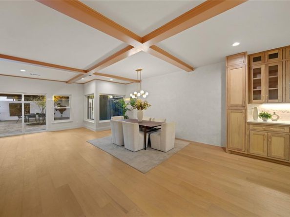 7736  Woodstone Lane , Dallas Texas 75248