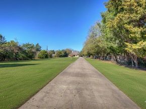 2617  Kirby Road , Rowlett Texas 75088