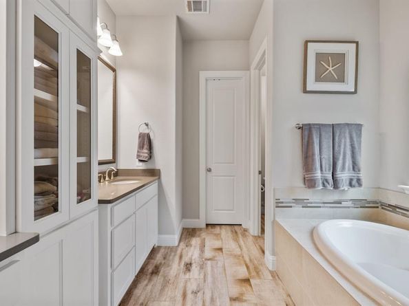 330  Harmony Hill Road , Grapevine Texas 76051