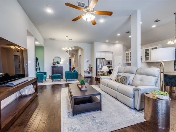 1101  Bryce Canyon  , Celina Texas 75009