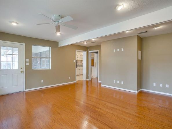 3704  Ashford Avenue , Fort Worth Texas 76133