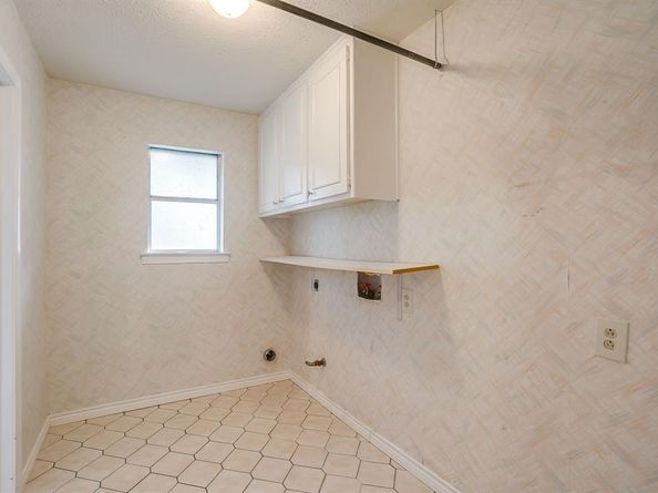 3704  Ashford Avenue , Fort Worth Texas 76133