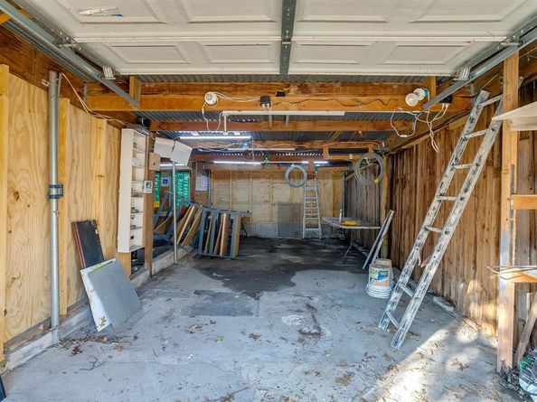 3704  Ashford Avenue , Fort Worth Texas 76133