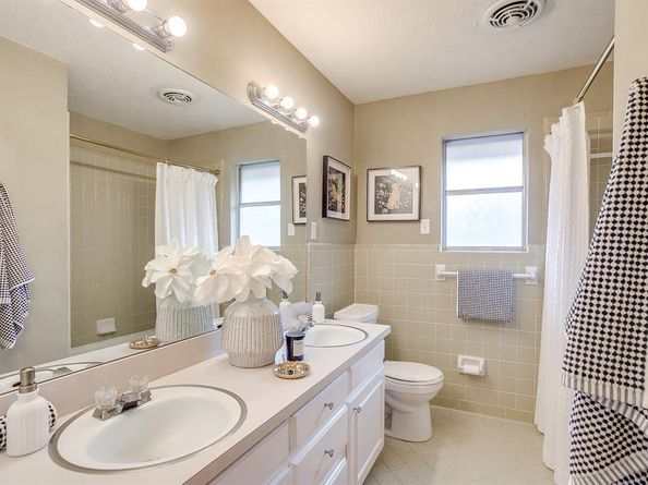 3704  Ashford Avenue , Fort Worth Texas 76133