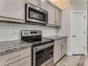 4019  Soloman Drive , Dallas Texas 75212