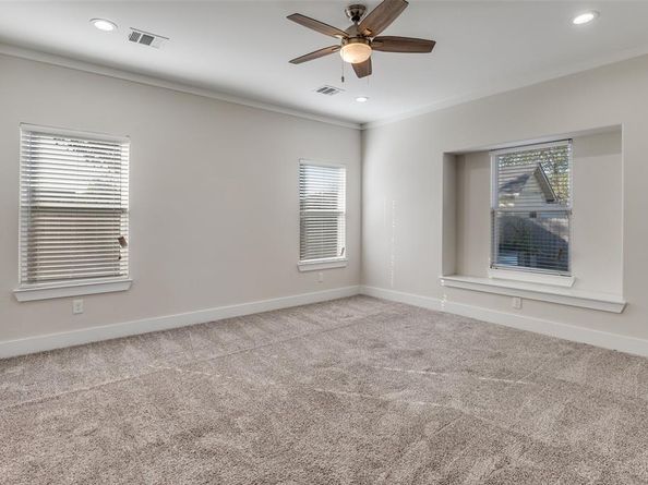 4019  Soloman Drive , Dallas Texas 75212