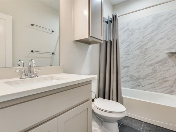 4019  Soloman Drive , Dallas Texas 75212