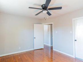 4200  Kenwood Court , Fort Worth Texas 76103