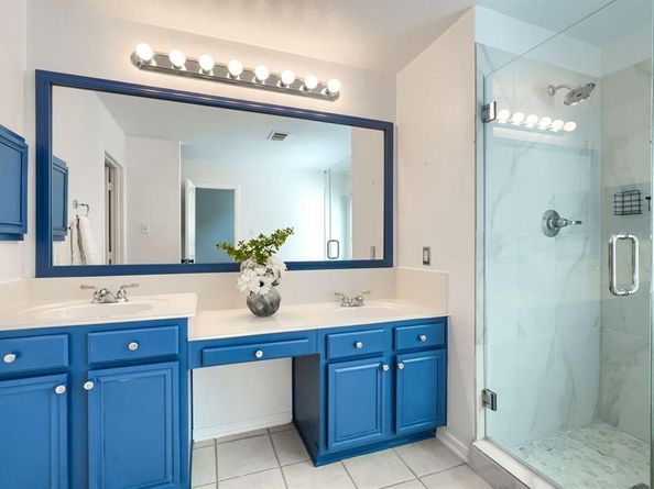 3929  Harbor Drive , The Colony Texas 75056