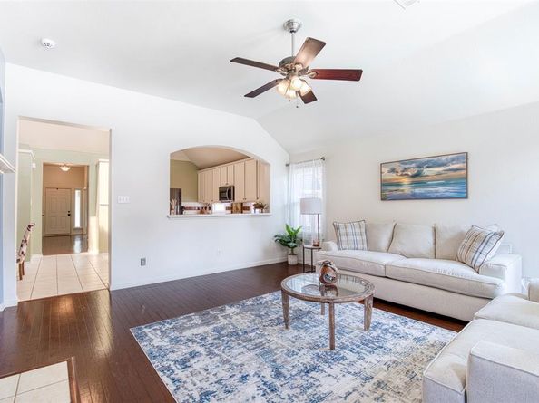 3929  Harbor Drive , The Colony Texas 75056