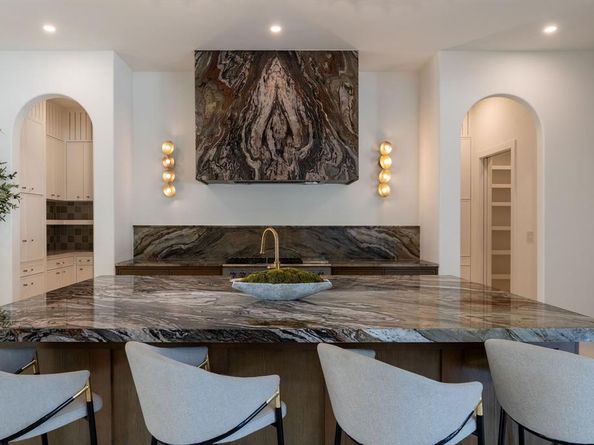 5615  Lobello Drive , Dallas Texas 75229