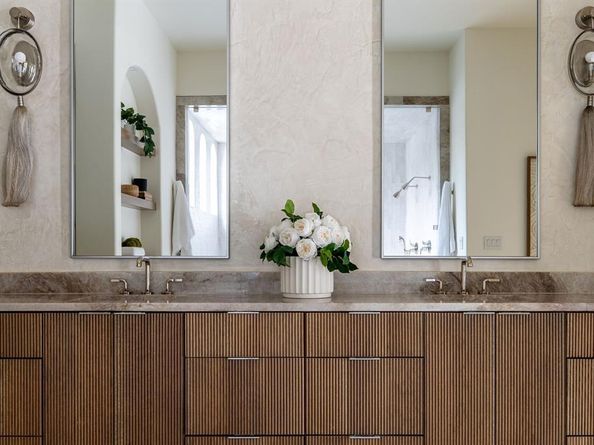 5615  Lobello Drive , Dallas Texas 75229