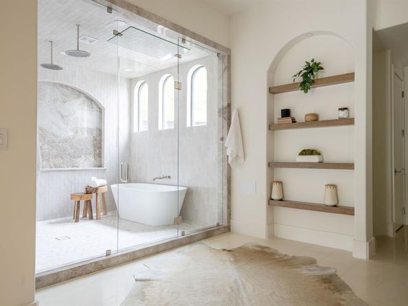 5615  Lobello Drive , Dallas Texas 75229