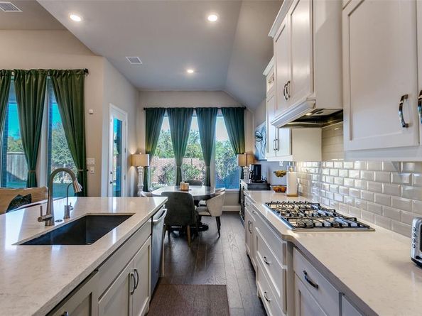 5224  Summer Shade Lane , Flower Mound Texas 75028