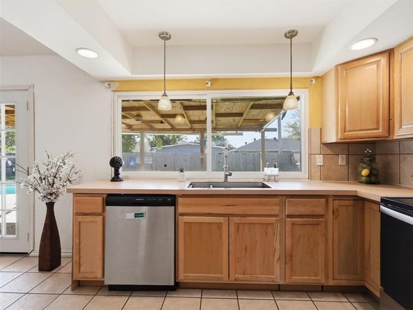 1516  Armstrong Drive , Plano Texas 75074