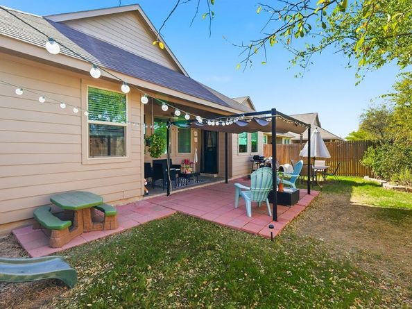 528  Ranchito Pass , Fort Worth Texas 76052