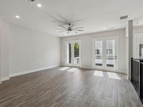 2644  Carmelita Street , Dallas Texas 75212