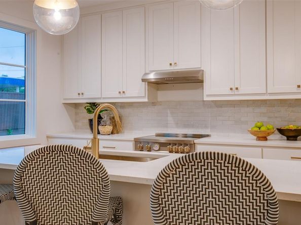 7207  Gaston Avenue  1006, Dallas Texas 75206