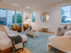 7207  Gaston Avenue  1006, Dallas Texas 75206