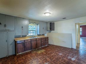 3110  Canada Drive , Dallas Texas 75212