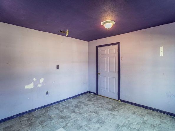 3110  Canada Drive , Dallas Texas 75212