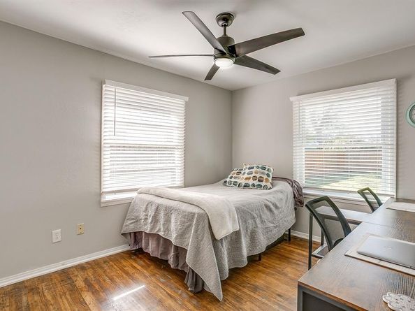 137  Merritt Street , Fort Worth Texas 76114