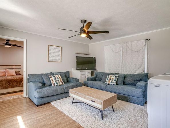 137  Merritt Street , Fort Worth Texas 76114