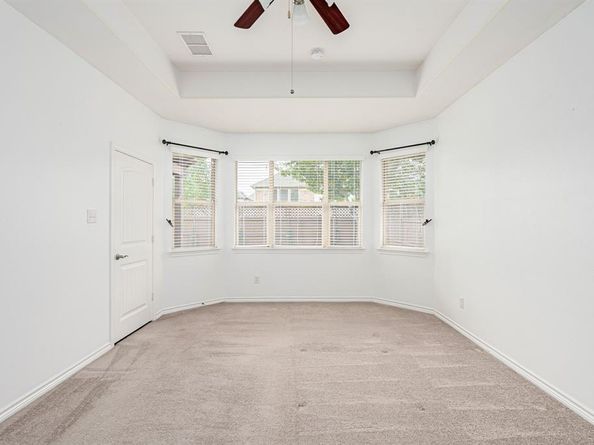 1313  Isabella Lane , Savannah Texas 76227