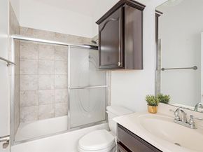 1313  Isabella Lane , Savannah Texas 76227