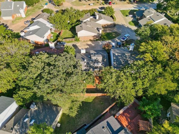 4221  Gayle Court , Flower Mound Texas 75028