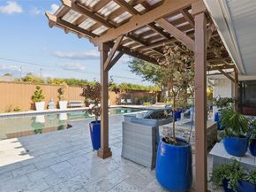 7537  Royal Place , Dallas Texas 75230