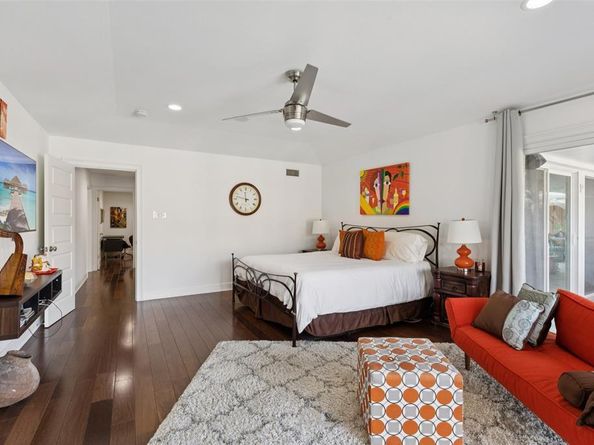 7537  Royal Place , Dallas Texas 75230