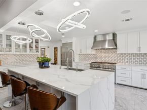 7537  Royal Place , Dallas Texas 75230