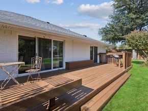 7537  Royal Place , Dallas Texas 75230