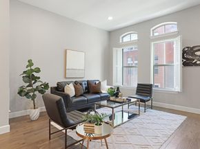 1365  Arch Place , Dallas Texas 75215