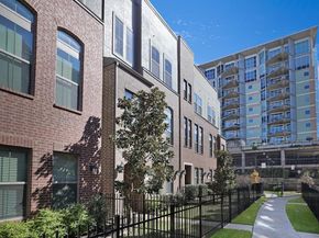 1365  Arch Place , Dallas Texas 75215