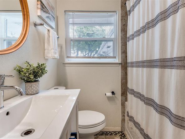 444  Jolee Street , Richardson Texas 75080