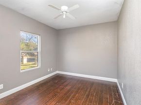 215  Glenview Street , Dallas Texas 75217