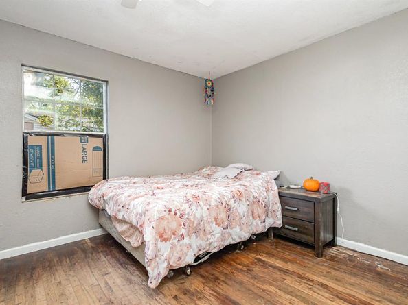 215  Glenview Street , Dallas Texas 75217