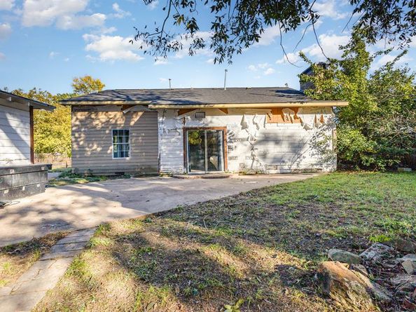 215  Glenview Street , Dallas Texas 75217