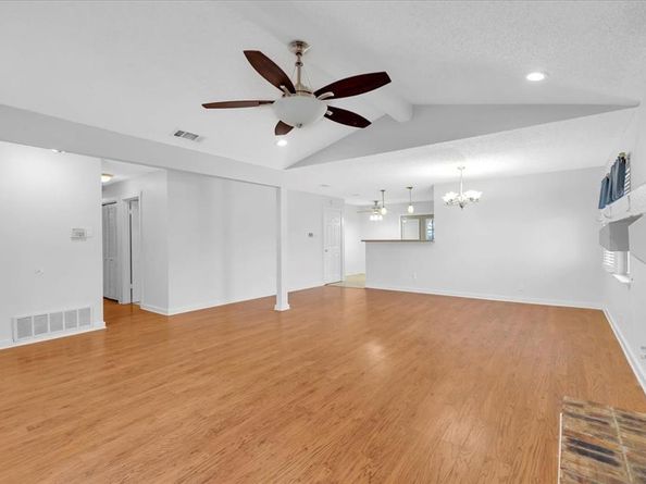 2828  El Paso Way , Mesquite Texas 75150
