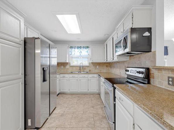2828  El Paso Way , Mesquite Texas 75150