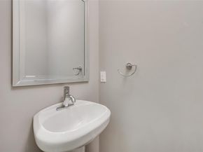 1717  Annex Avenue  103, Dallas Texas 75204