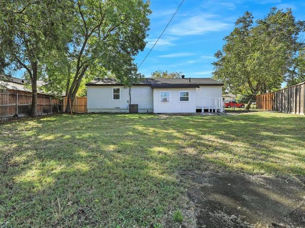 609 E Linda Drive , Garland Texas 75041