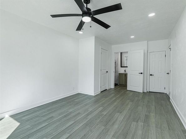 609 E Linda Drive , Garland Texas 75041