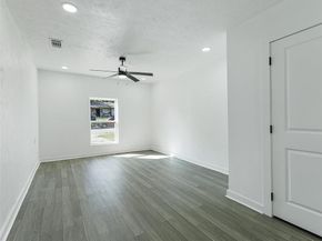 609 E Linda Drive , Garland Texas 75041