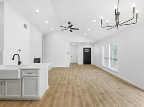 982  Mapleleaf Lane , Coppell Texas 75019
